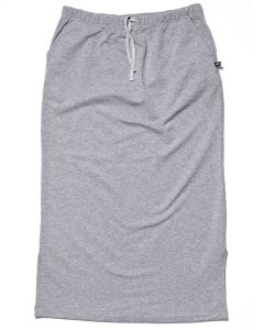 Grå yogakjol med sidfickor, slitsar och dragsko i midjan.