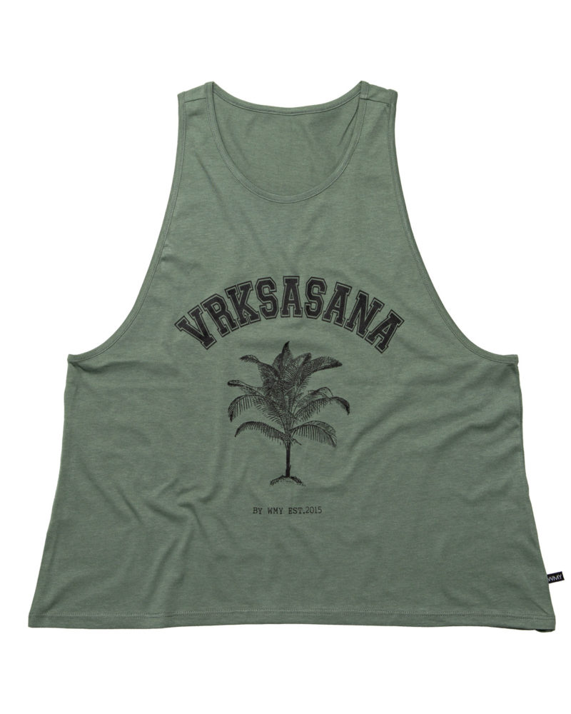 Yogalinne Vrksasana. Yoga Tank Vrksasana.