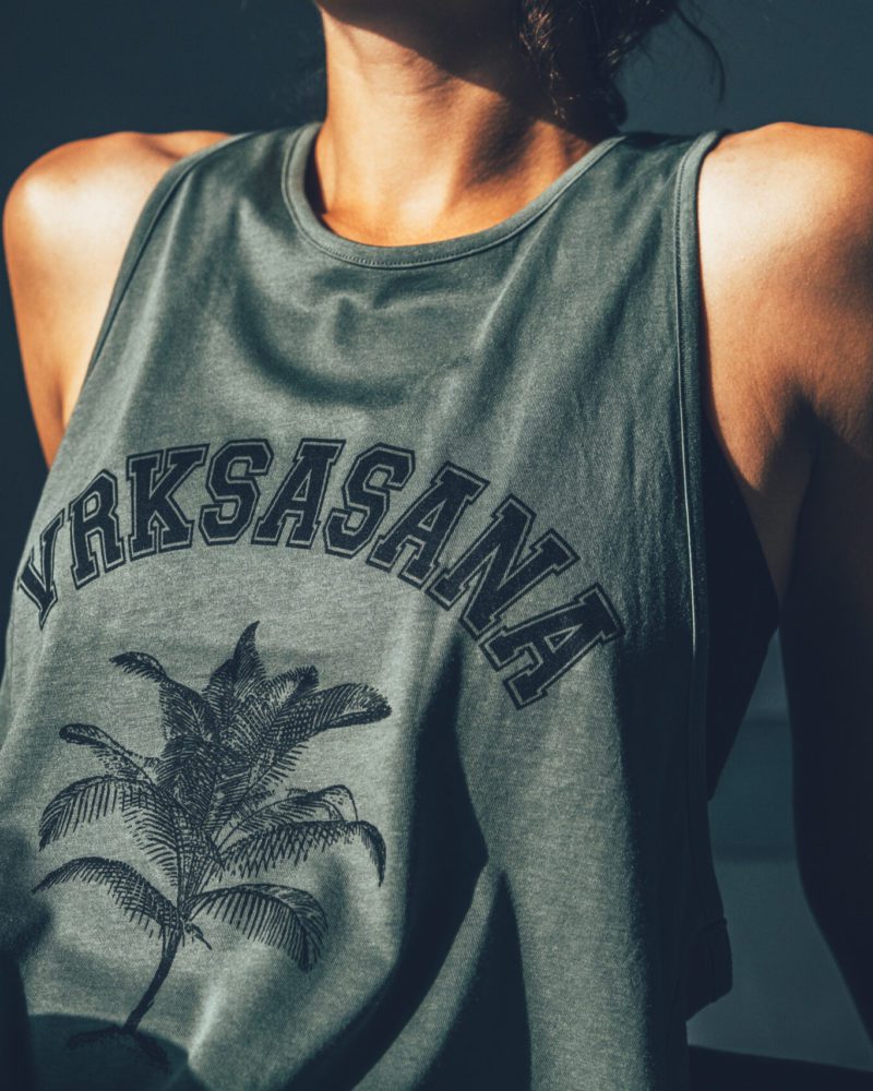 Yoga Tank Vrksasana