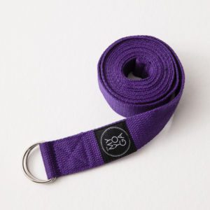 Yogastrap, yogabälte i lila.