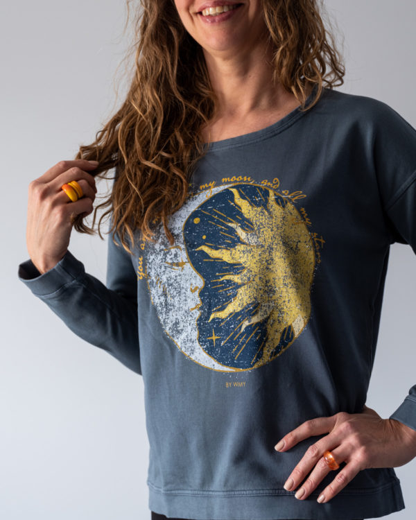 Solar & Lunar Sweatshirt. Solar & Lunar Tröja.