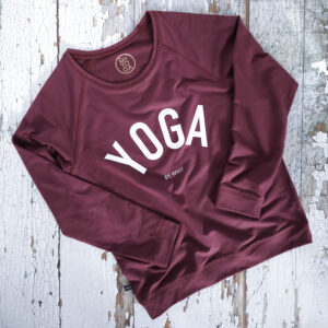 YOGA Sweatshirt in color plum