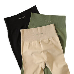 Seamless Tights, in color light sand, green and black.