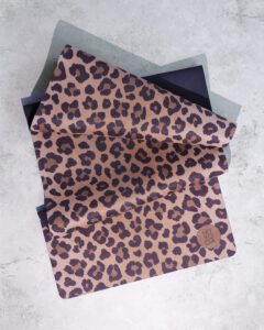 Yoga Matta Leopard. Yoga Mat Leopard. Beige tone.