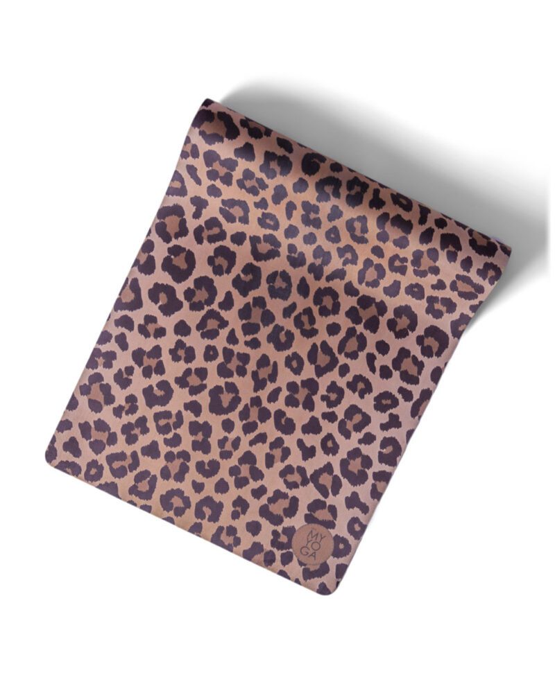 Leo yoga Mat Flat Beige Tones. LEo Yogamatta i beige tonesr.