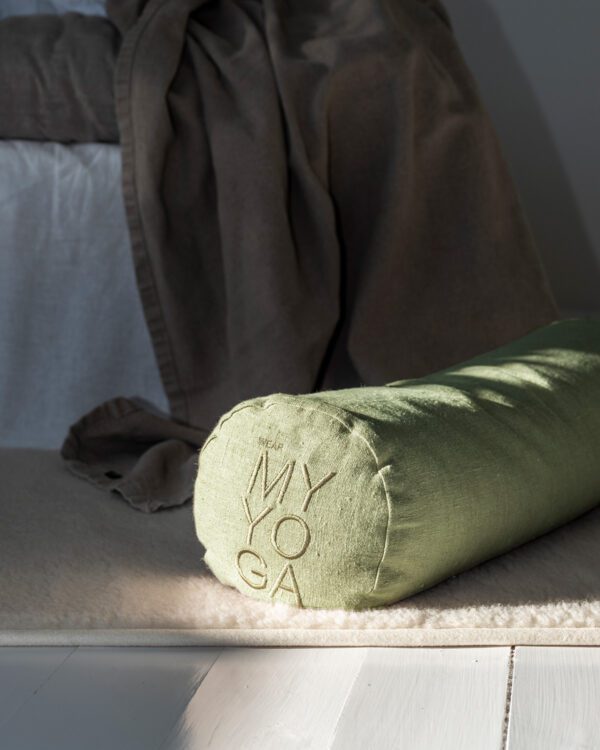 Cylinder Bolster Vetiver. Bolster Cylinder Vetiver