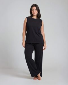 Loose tank top, black, Löst sittande tank top, svart.