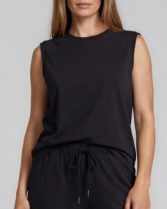 Loose tank top, black, Löst sittande tank top, svart.