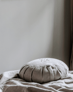 Linen Zafu. Zafu Meditation Pillow. Zafu Meditationskudde Linne.