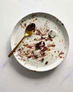 WMY Porcelain Chocolatecake