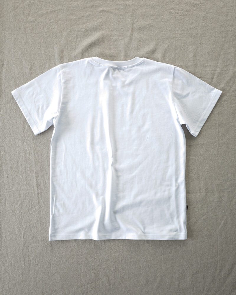 White tTee, back. White T-shirt, the back. T-shirt.
